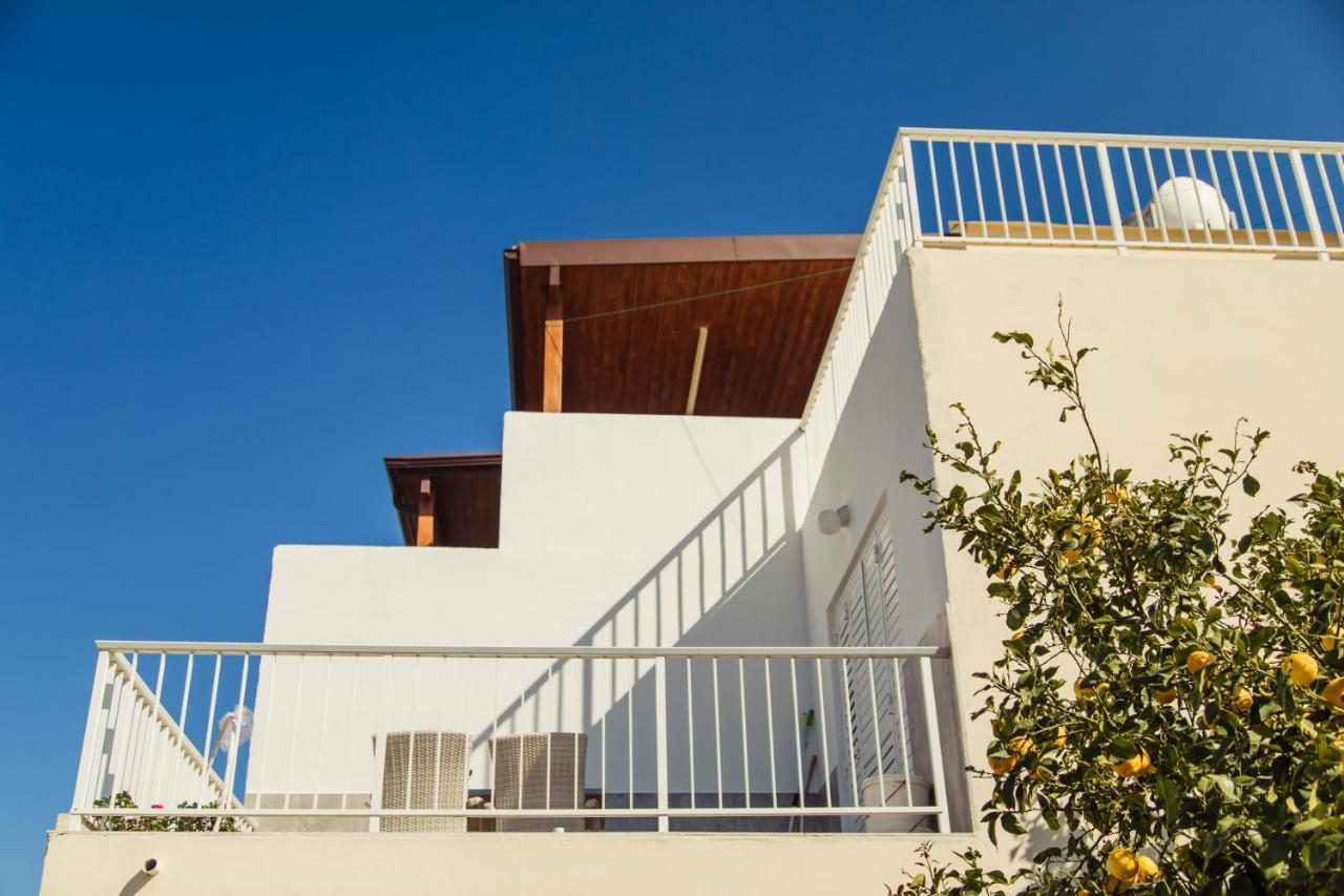Jimmy'S Flat Apartamento Paralimni Exterior foto